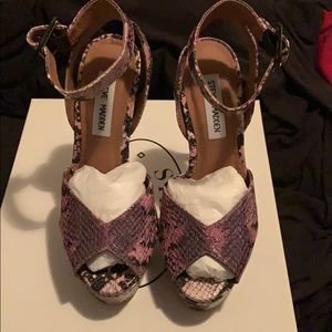 Steve Madden snakeskin heels